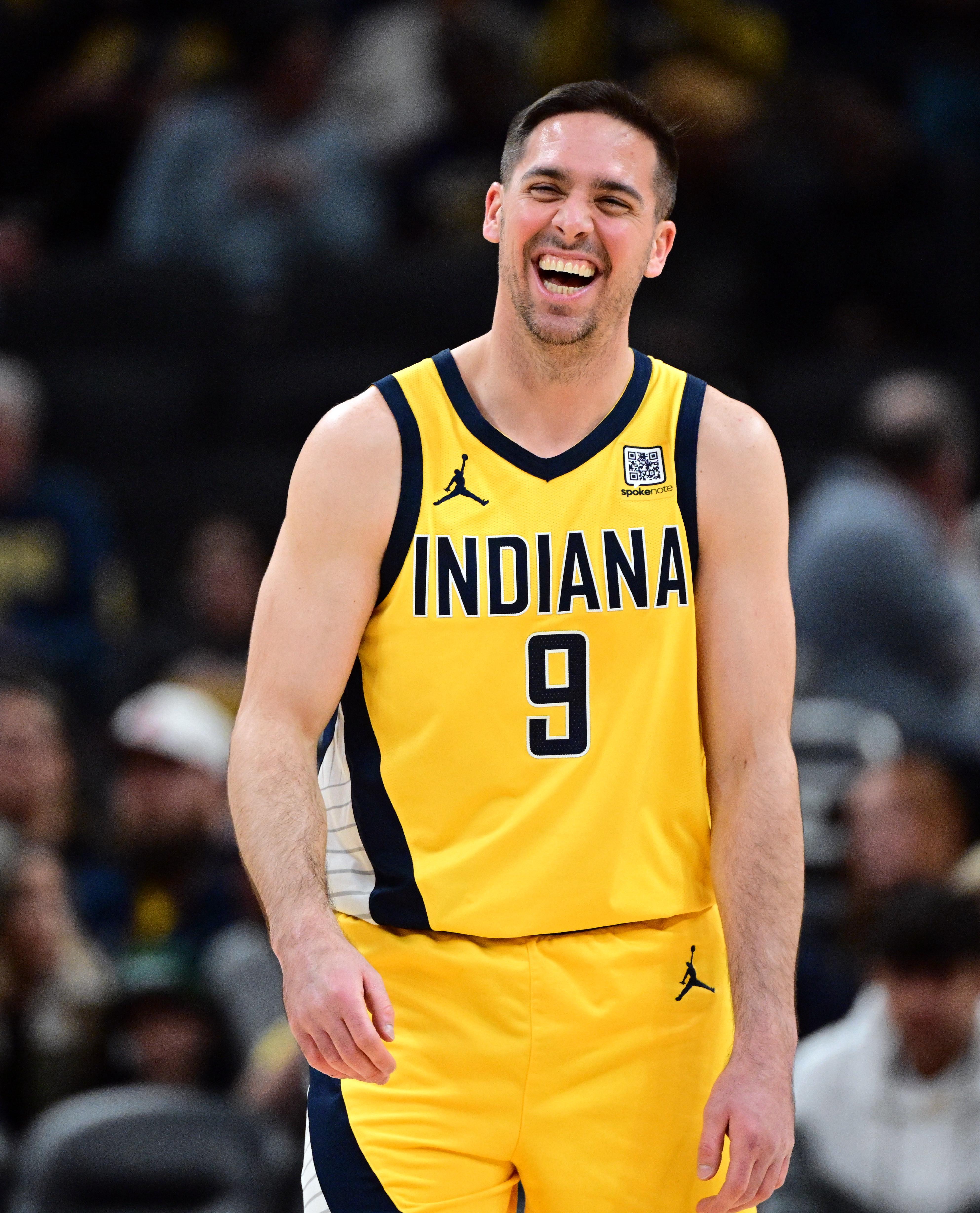 麦康奈尔：我们会为哈利伯顿倾尽全力，也会为他加倍拼搏