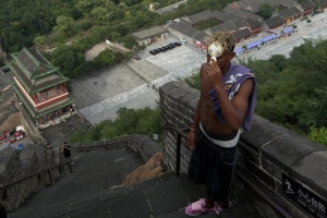 亚马尔社媒晒多张中国行照片：享受你的梦想