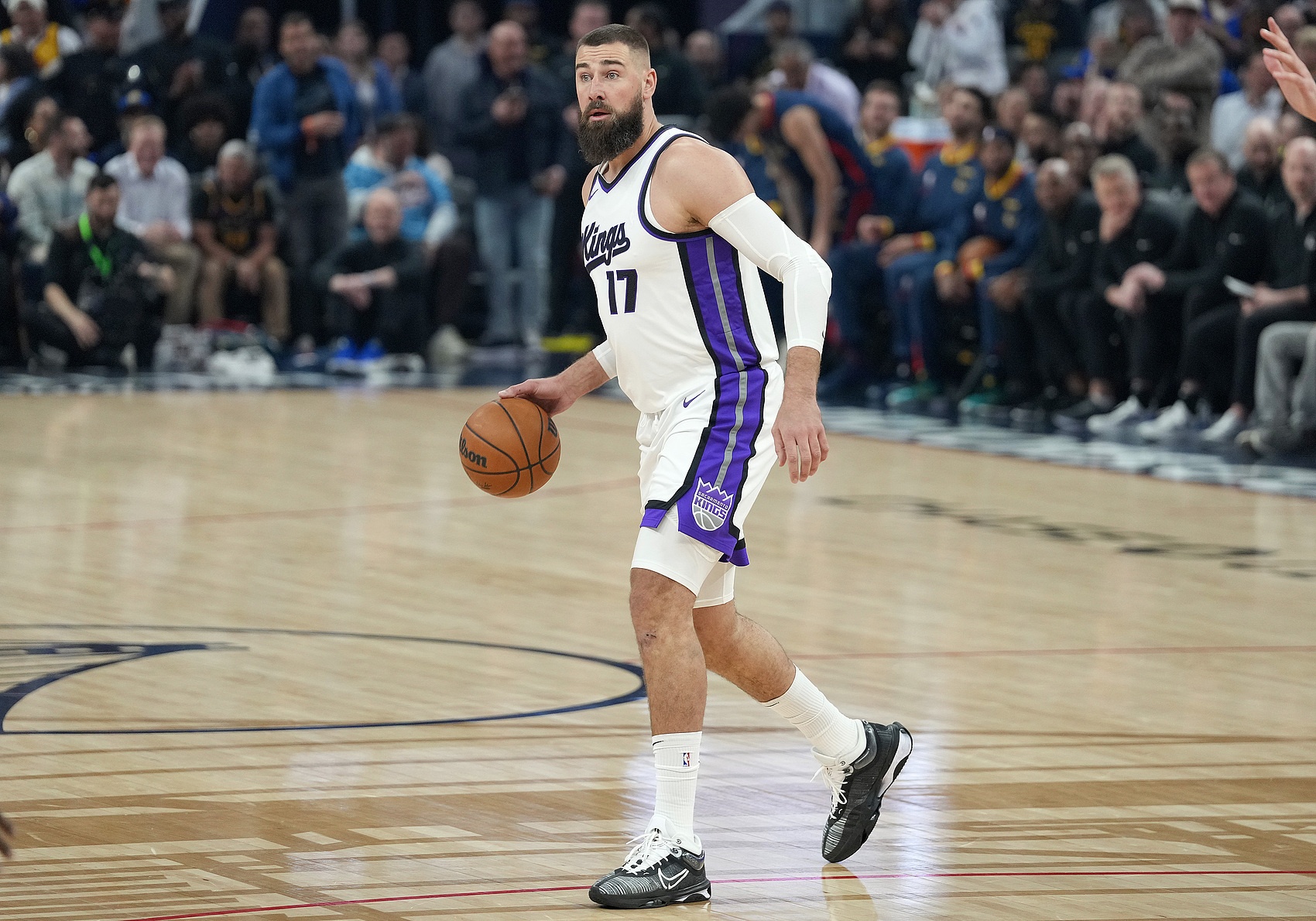 开云APP-👀Stein：掘金正试图说服瓦兰留在NBA 国王掘金的交易不变