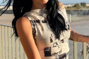 开云APP-热恋中！亚马尔女友回应恋情：他教我用加泰语说‘我爱你’