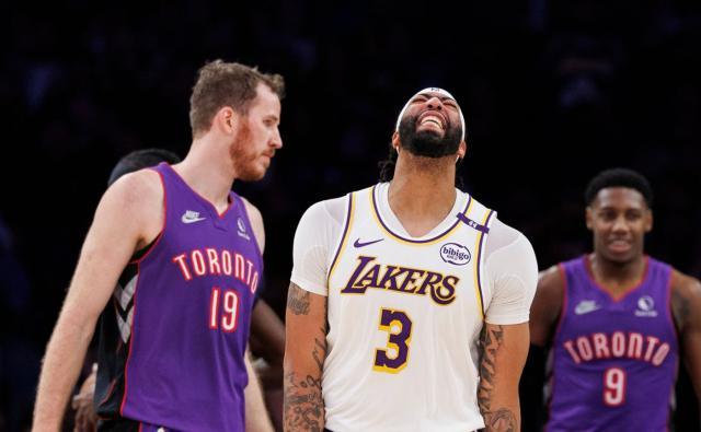 开云体育官网-湖人猛追14+10中锋！浓眉发话奏效，佩总这回听劝？