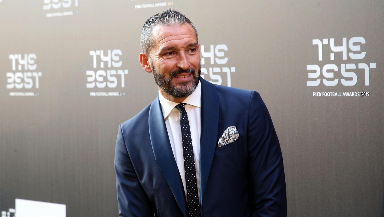 开云APP-赞布罗塔：希望加图索率意大利杀入世界杯 我的腿部手术顺利