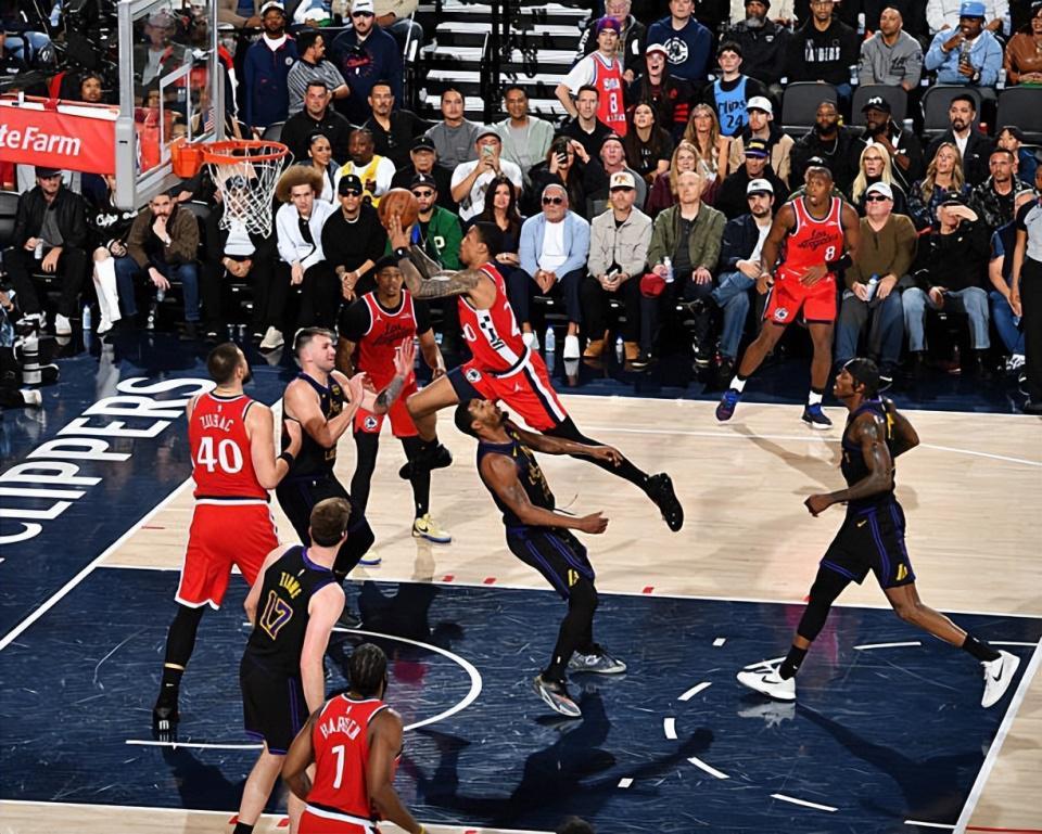 开云-变成顶级3D锋线了！快船为什么不能增加他的场上戏份呢？